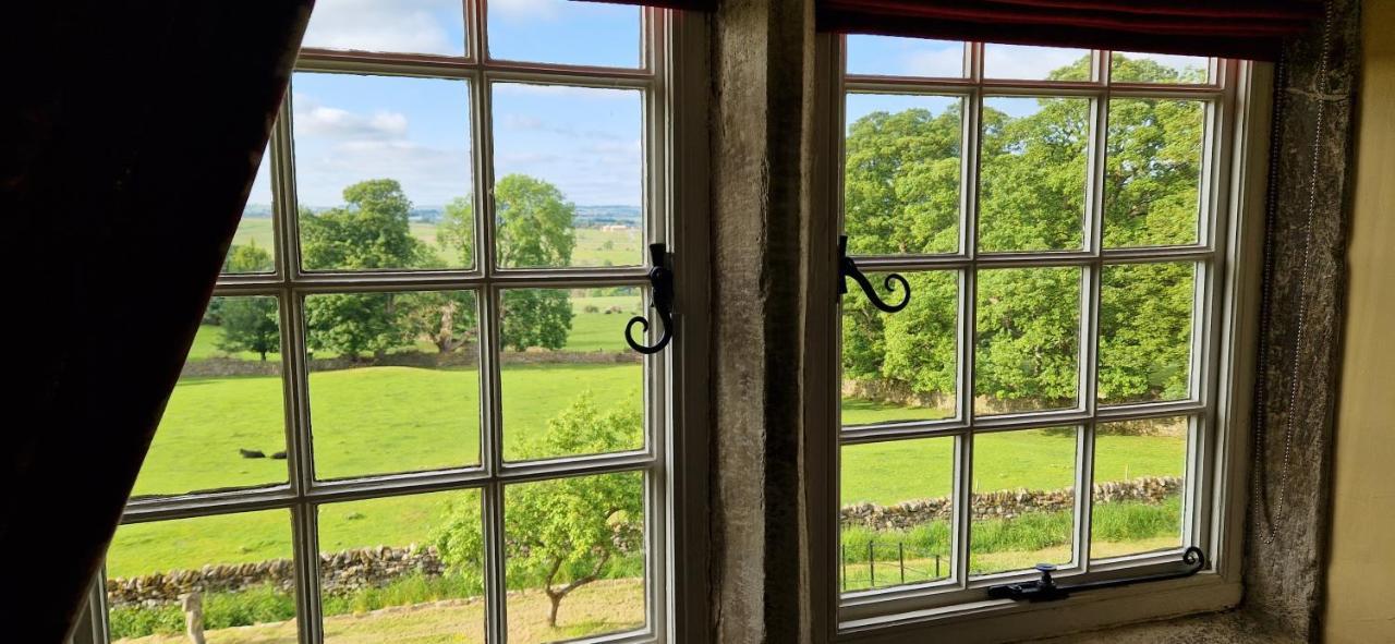 Braithwaite Hall Bed & Breakfast Middleham Εξωτερικό φωτογραφία