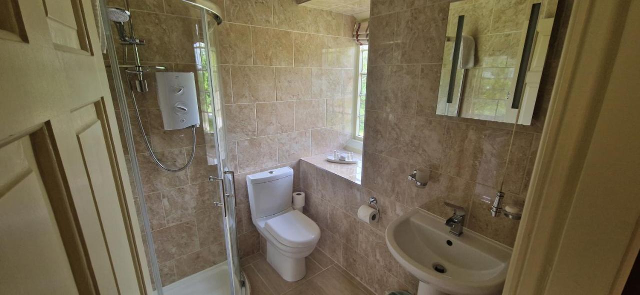 Braithwaite Hall Bed & Breakfast Middleham Εξωτερικό φωτογραφία